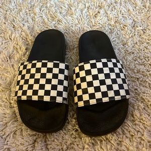 Vans slides